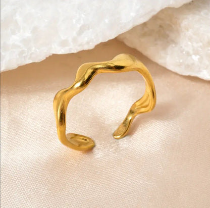 Bague Ouverte Irégulière en Acier Inoxydable Doré